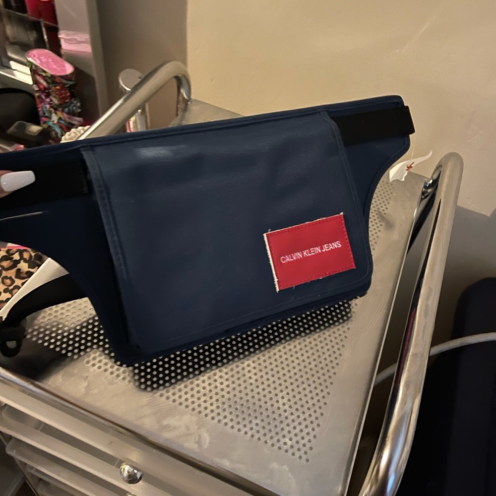 Fanny pack